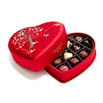 Godiva Chocolatier Limited Edition 2018 Valentine's Day Luxury Fabric Heart Assorted Gourmet Chocolates 14 Piece Gift Box